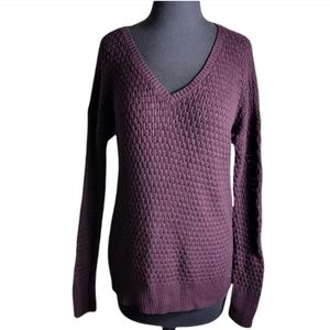 American Eagle women's small purple v neck drop shoulder open knit sweater